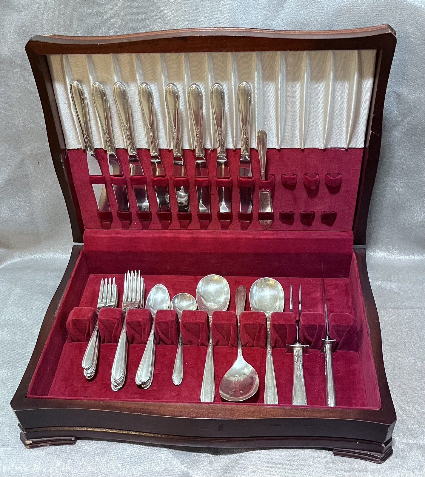 Oneida Heiress Sterling Flatware Set -39 Pc with original heavy case