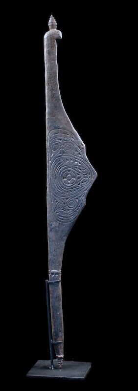 Propulseur Mino, ceremonial spear thrower , oceanic tribal art, Papua New Guinea