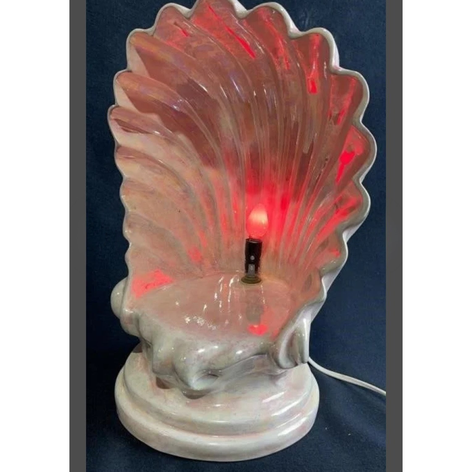 VTG Iridescent Clam Shell Lamp 15″ Pearlized Coastal Bedside Light Art Deco