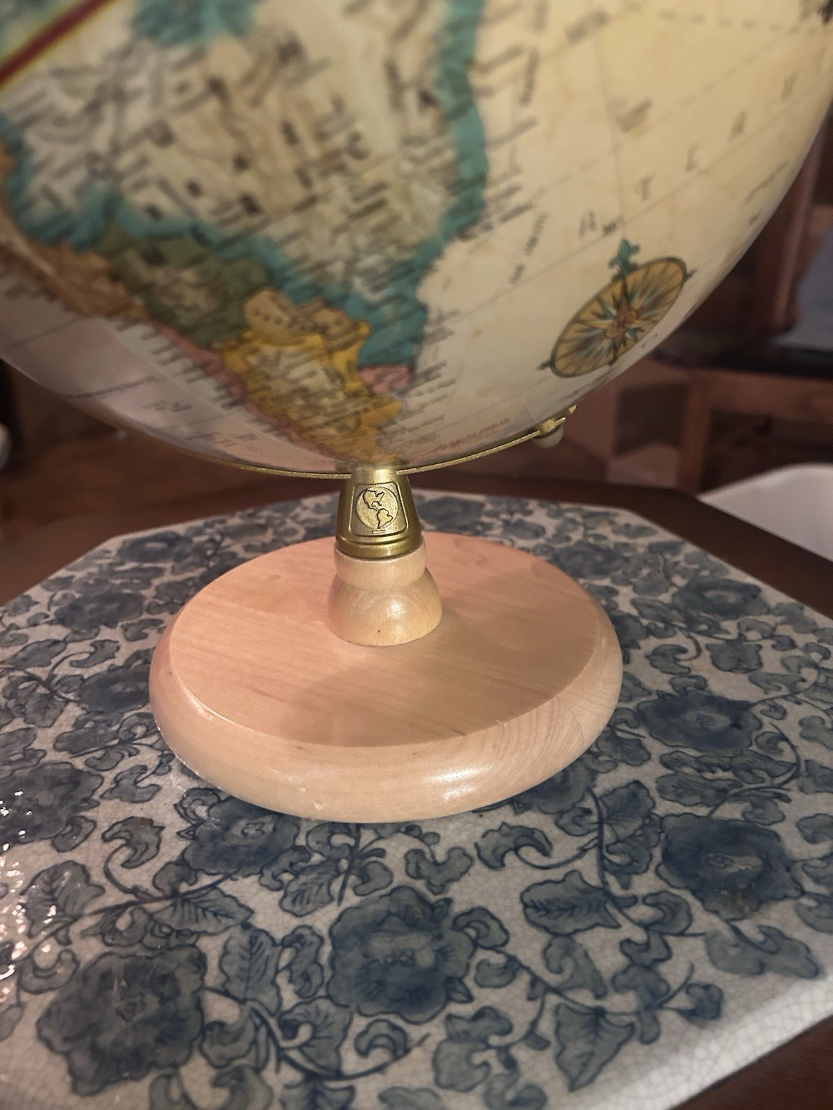 REPLOGLE Raised Globe World Classic Series Made In USA Wood Base 9 in Diameter