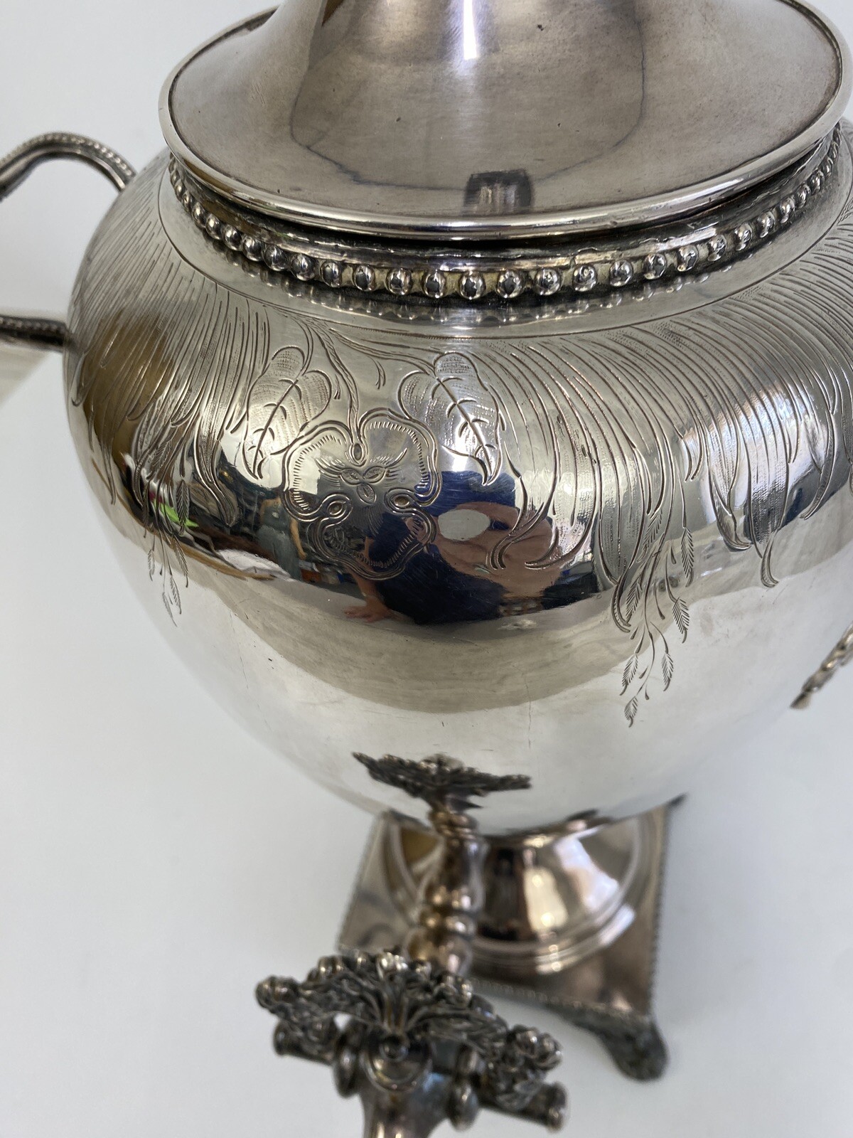 STUNNING VINTAGE SILVER PLATE HOT WATER/COFFEE URN, 20″ TALL Ornate Handles /rw