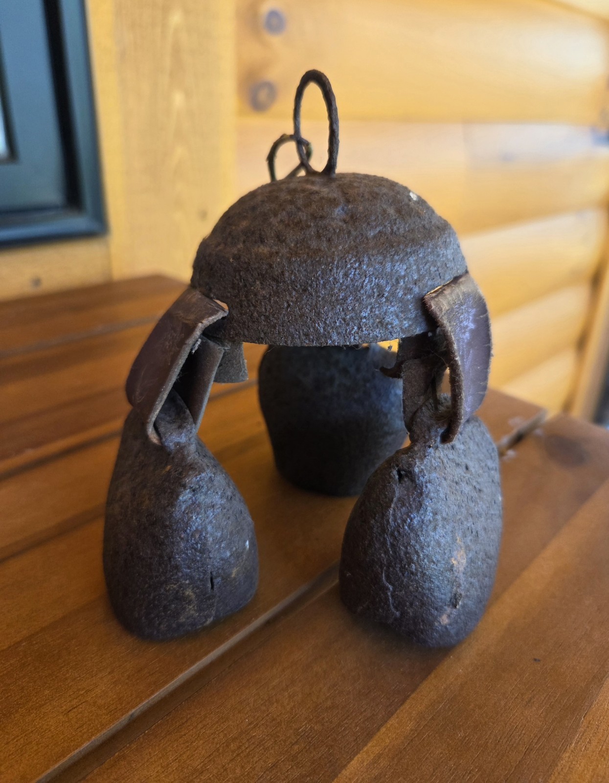 Antique Primitive Rustic Rusty Folk Farm Cow Bells Door Bells Wind Chimes Trio