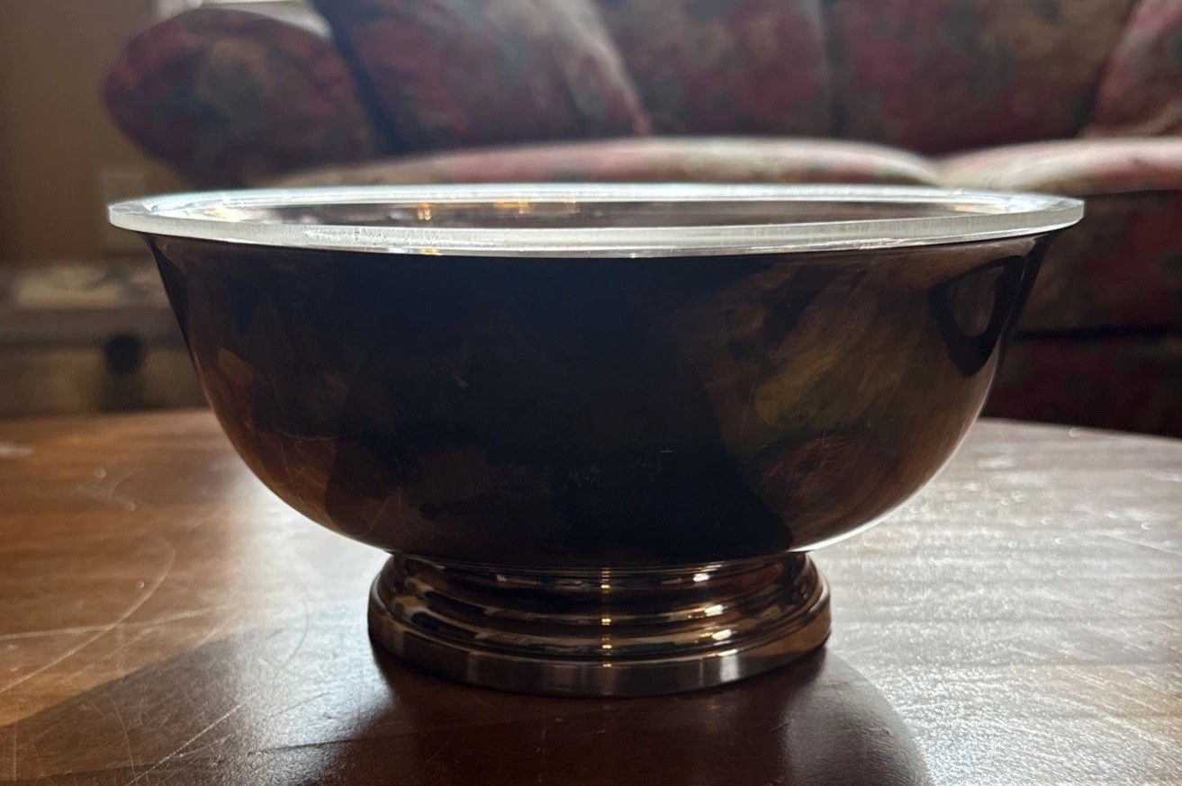 Gorham Silver E P Bowl YC781 Large 9″D Lined Round Serving Bowl