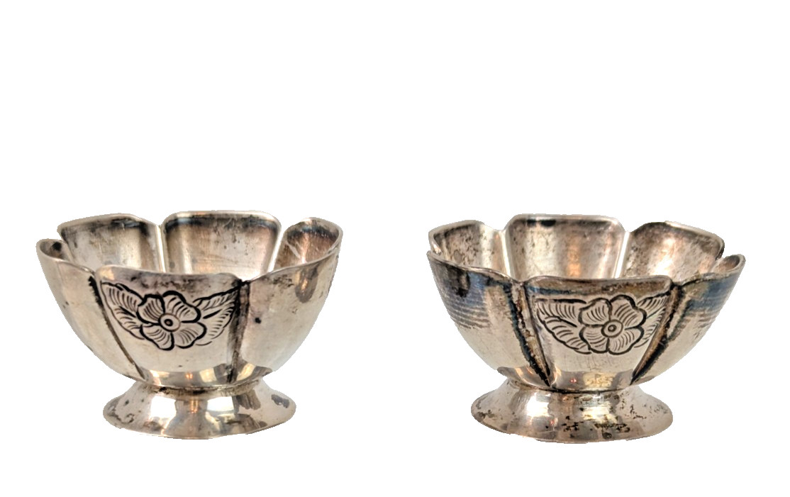 Solid Sterling Silver Maciel Mexican Rose Salt Dip Cellars Pair 43.5 grams Pair