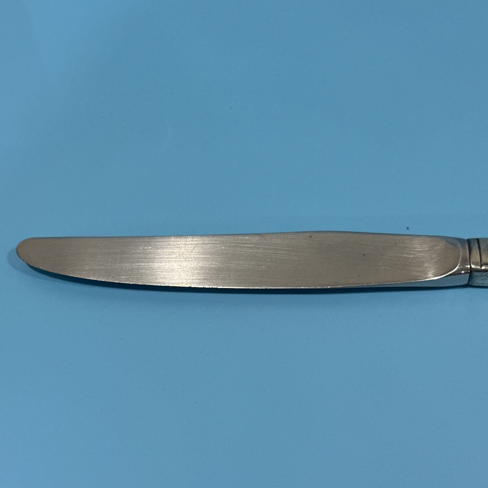 Sterling Silver Reed & Barton Classic Rose Regular Knife 72 grams
