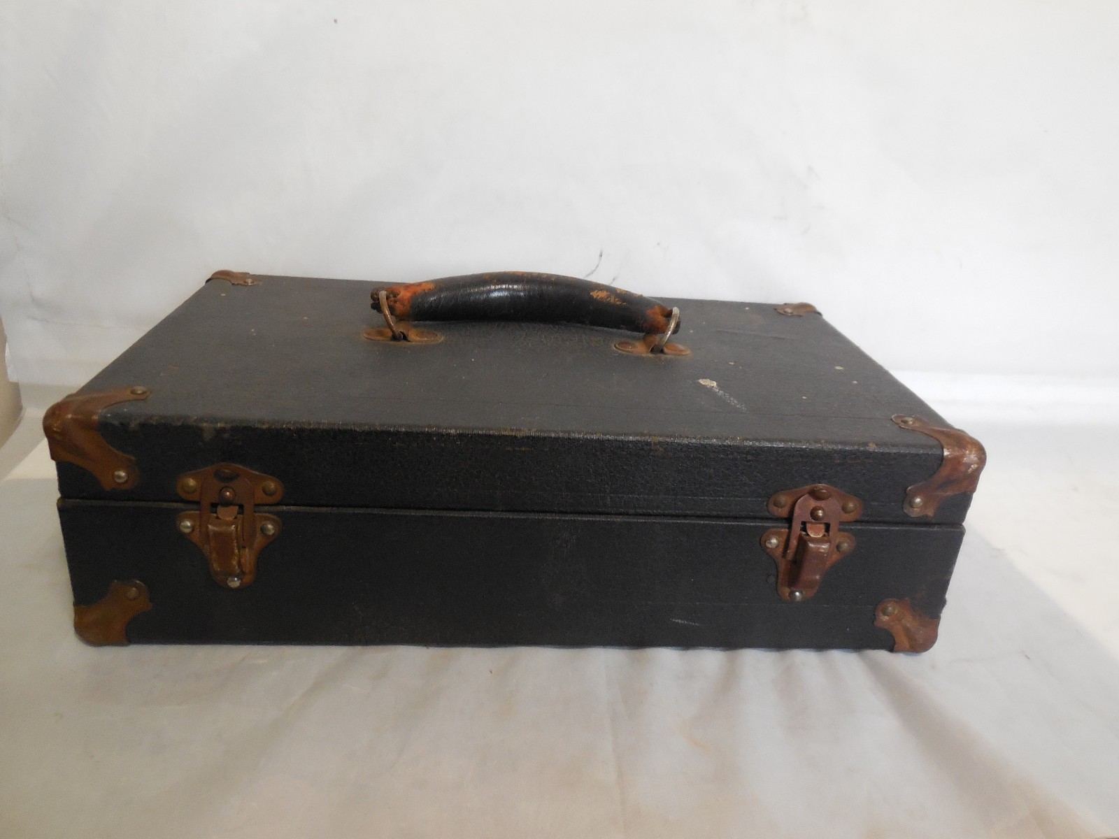 Antique 1920s Shell Craft Mosaic Case w/ 15 Vials & 15 Jars Color Supplies