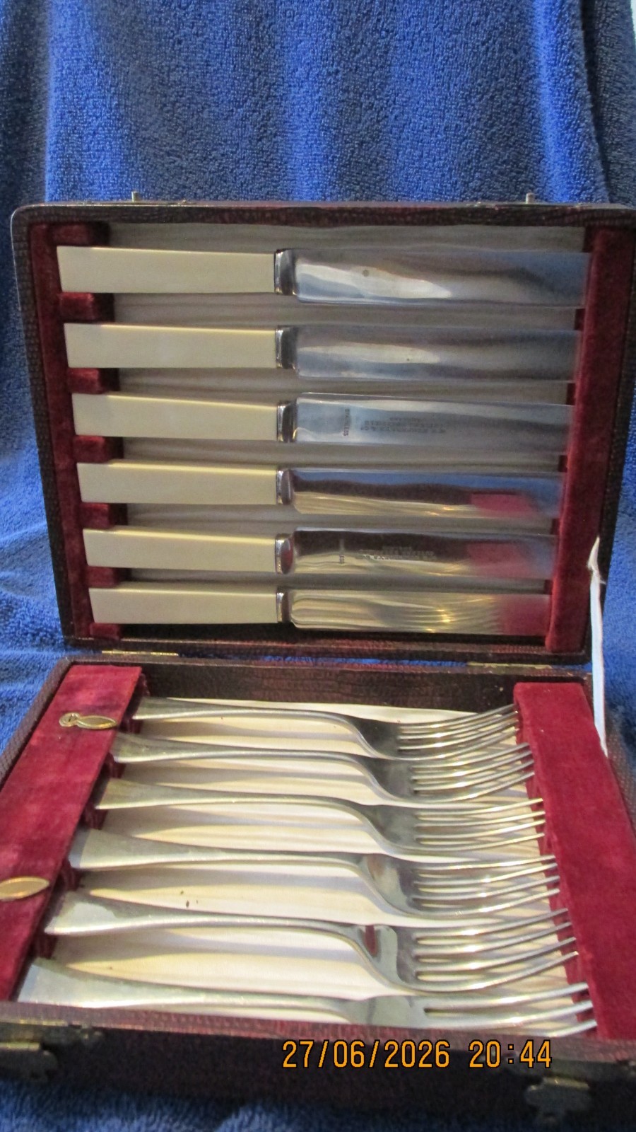 WR HUMPHREY & CO CUTLERS SHEFFIELD ART DECO STYLE CUTLERY SET 12 ITEMS