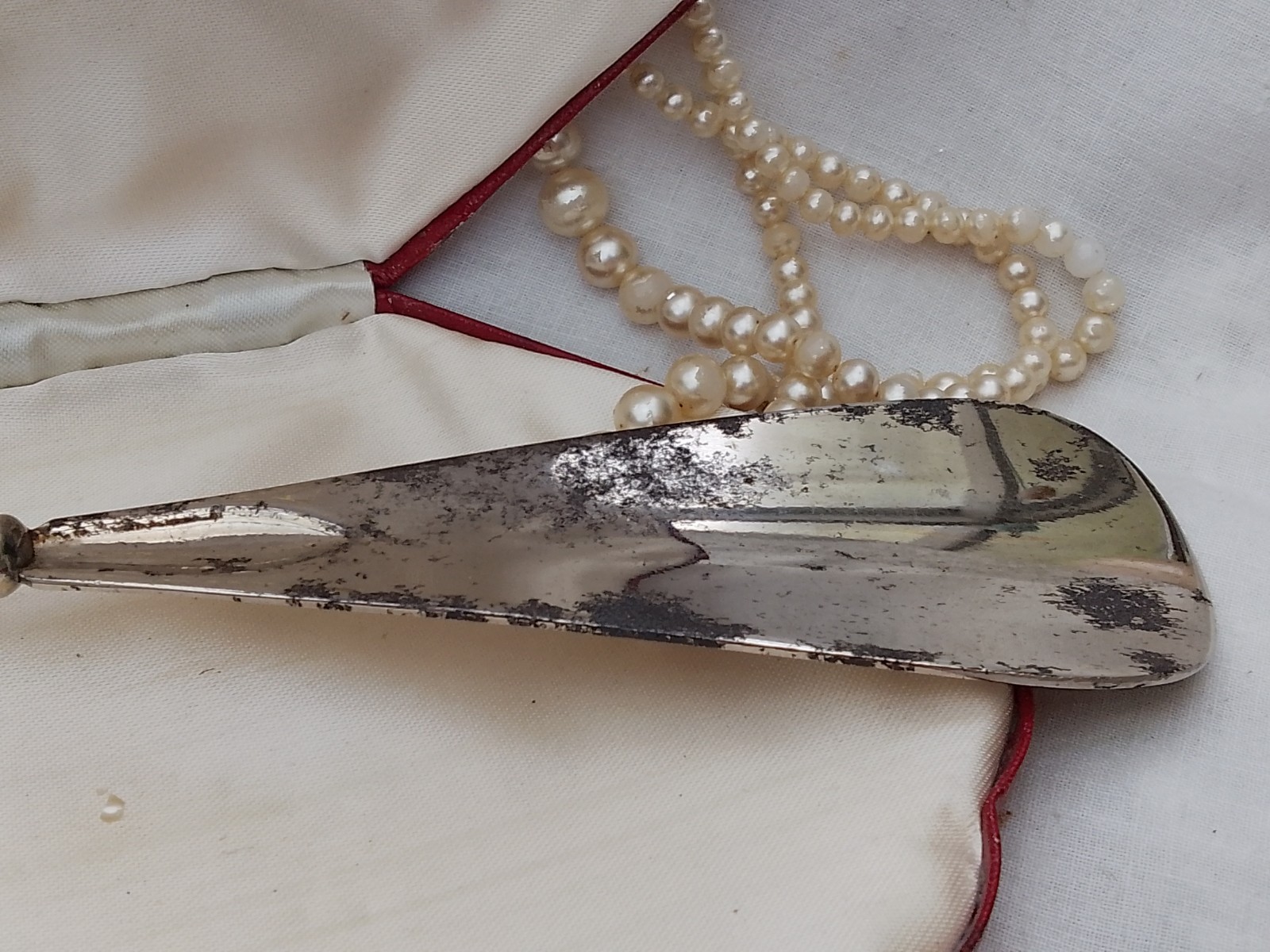 Art Nouveau 1909 Birmingham Silver Handled Steel Shoe Horn Butterfly Flowers