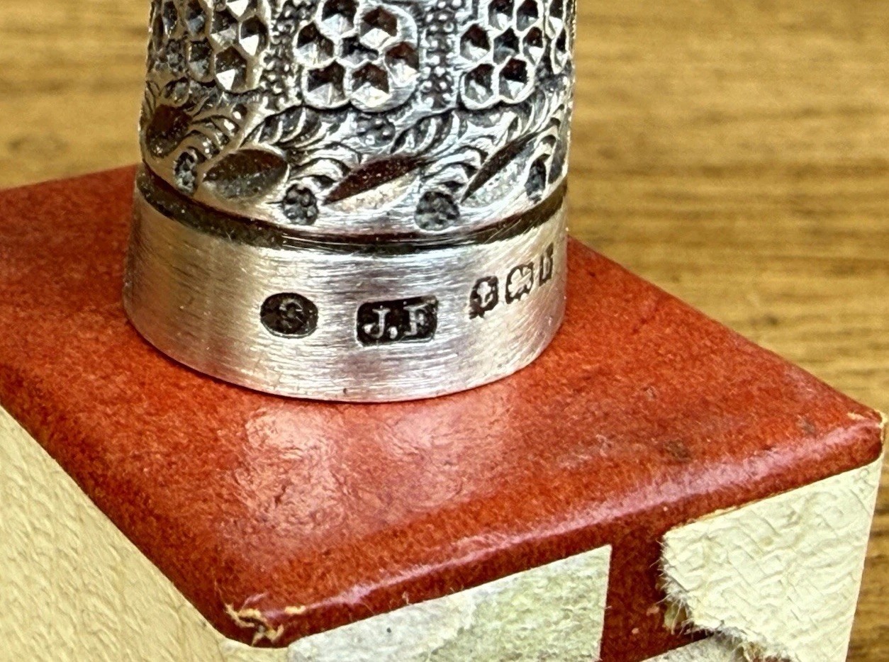Antique James Fenton Solid Silver Floral Thimble Birmingham 1900s Swirled Design