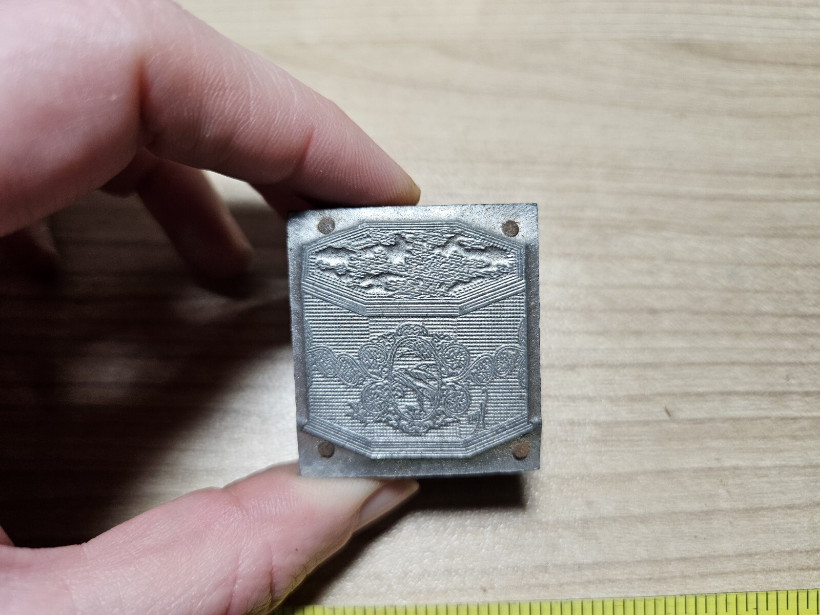 Vintage Letterpress Printing Block Fancy Box Cosmetic Powder or Hat?