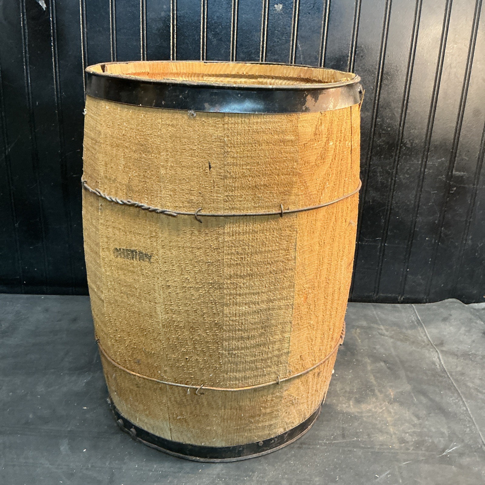 Vintage rustic vintage primitive nail keg barrel farm decor Lg Size 18 In tall