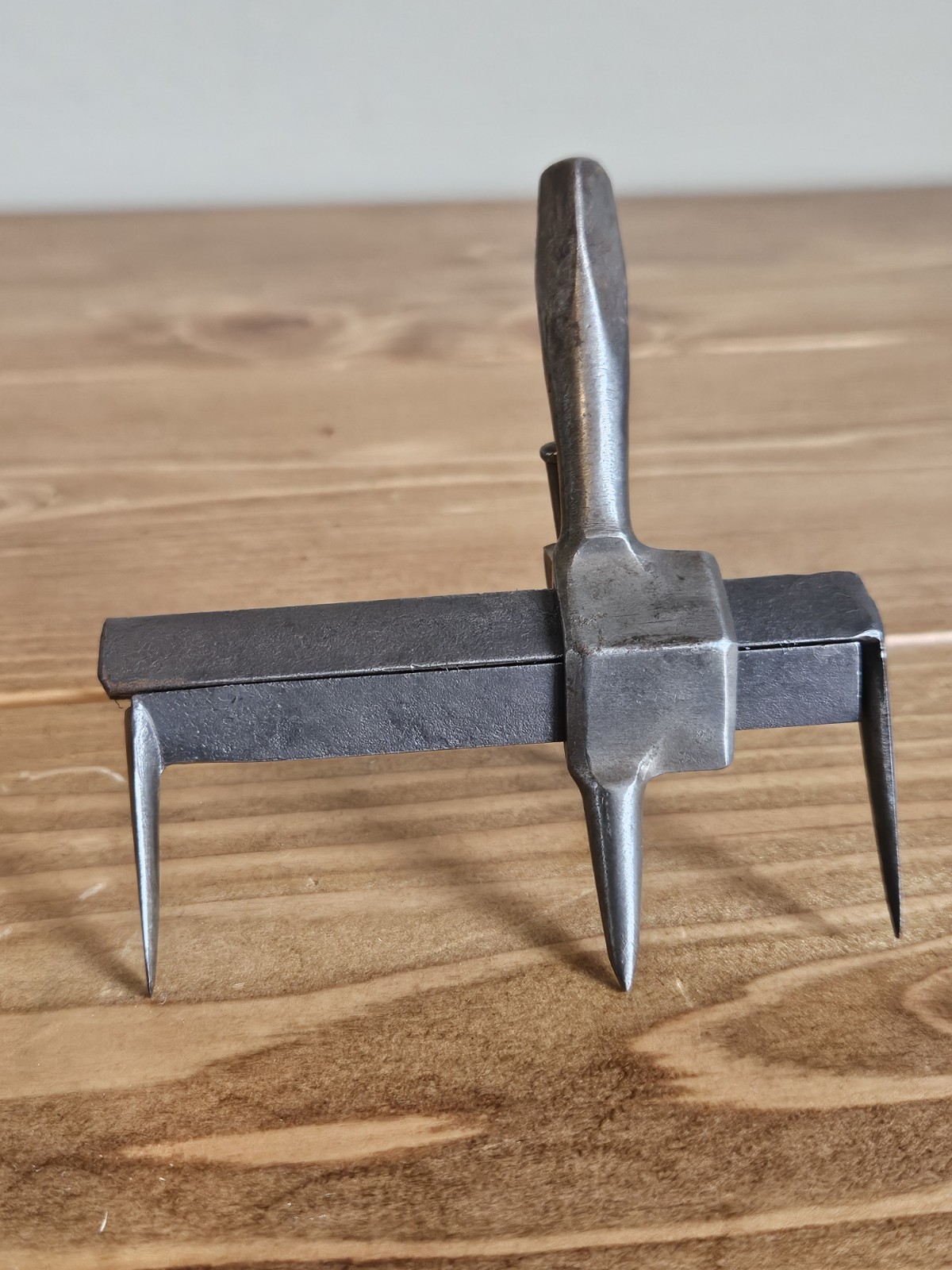 Antique Compass Scribe Washer Cutter Tool, WM Johnson Newark NJ