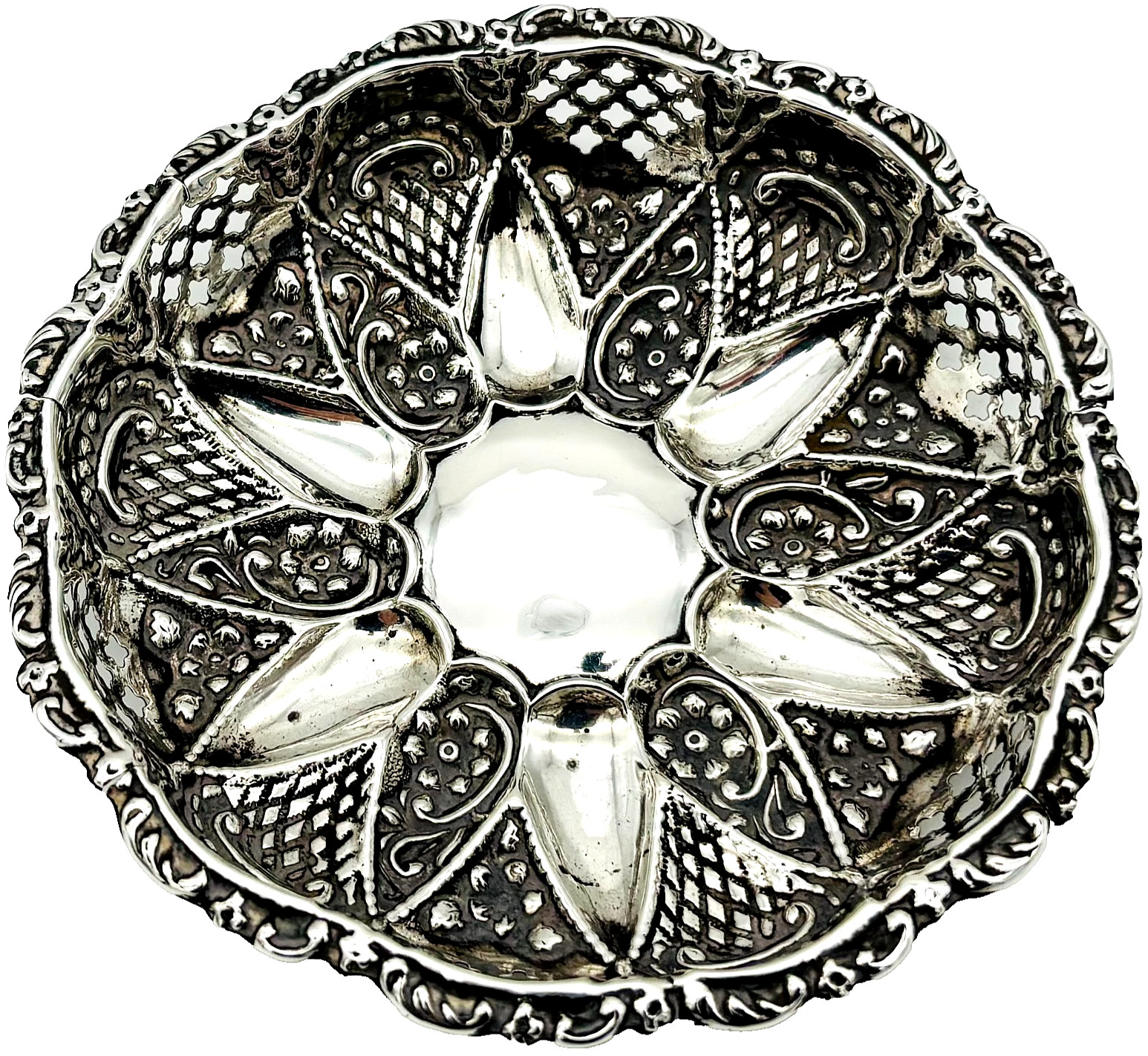 Victorian Silver Repousse Pin Dish by James Deakin & Sons – Chester 1897