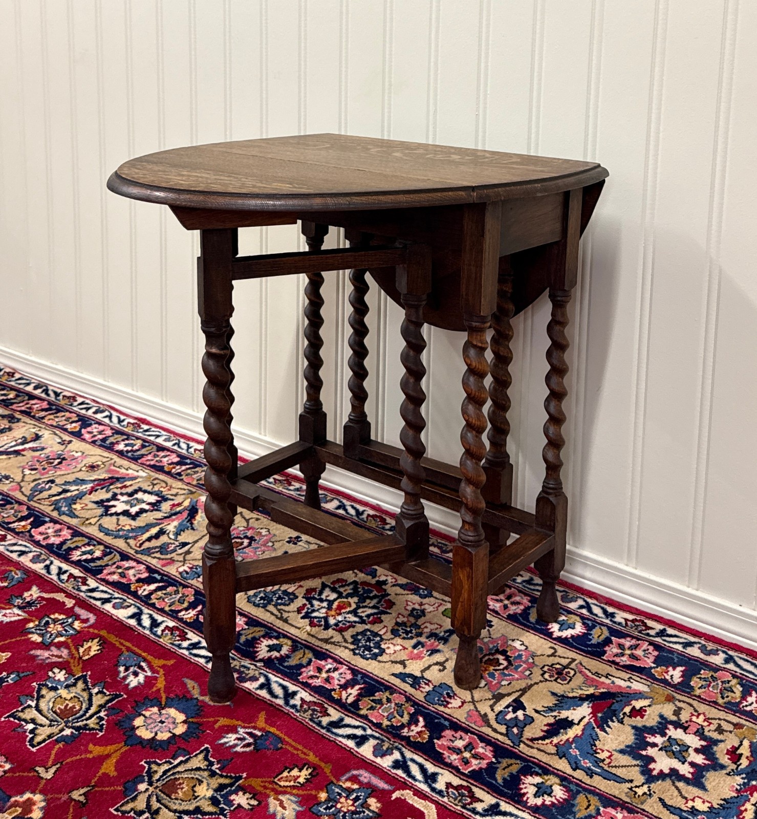 Antique English Table Drop Leaf Gateleg Barley Twist Oak Oval c. 1920-30s