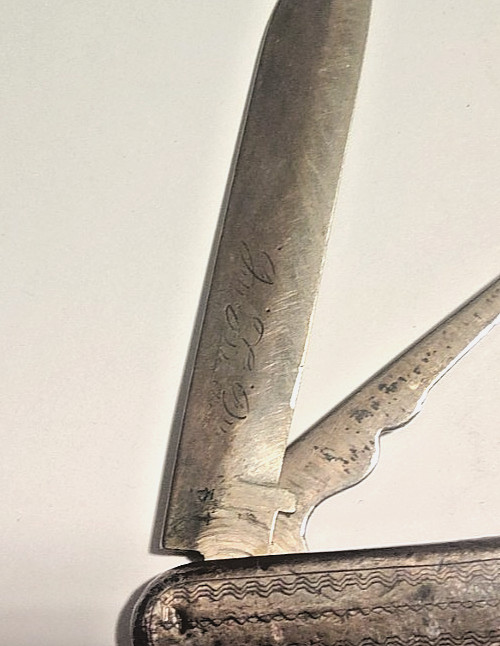 Antique 1800s SOLID Coin Silver Folding Fruit Knife Blade & Pick 1.5 OZ 3-1/8 “