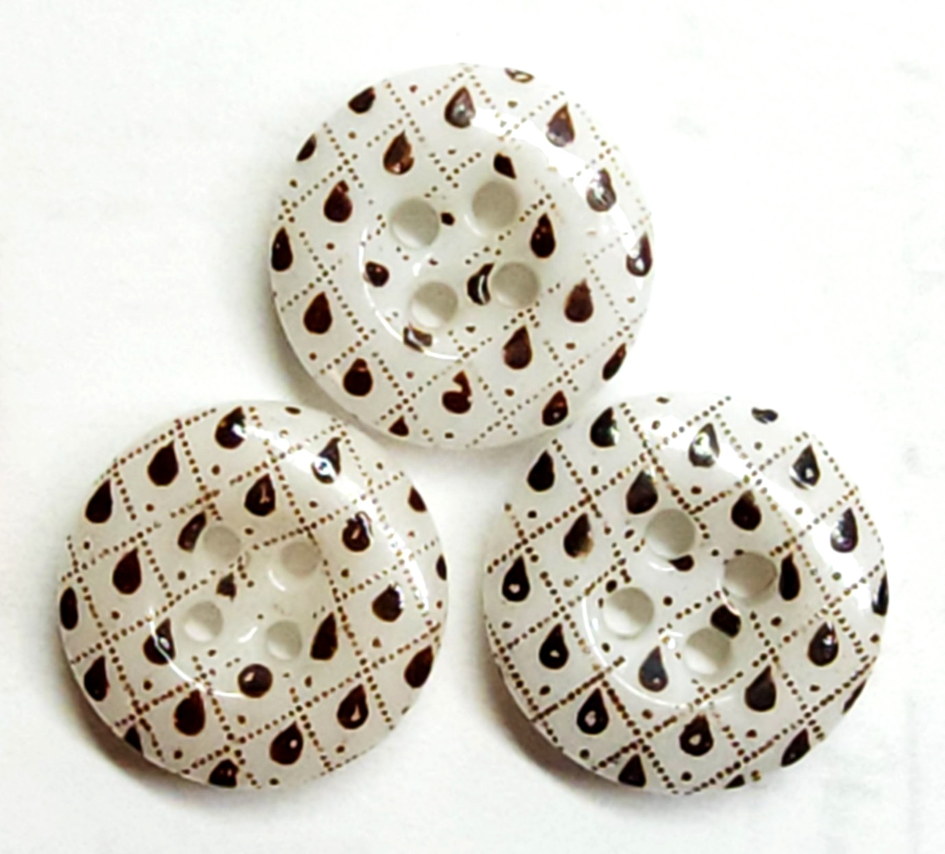 3 Antique China Calico Buttons ~ Brown on White ~ Teardrops Pattern 107 ~ 7/16″