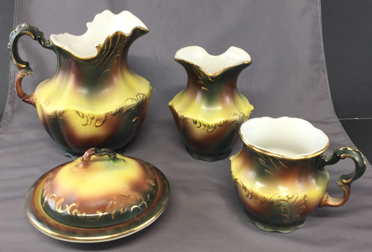 Antique 5 Piece Harvard Art Nouveau Ombre Glaze Pottery Set – Late 1800’s – READ