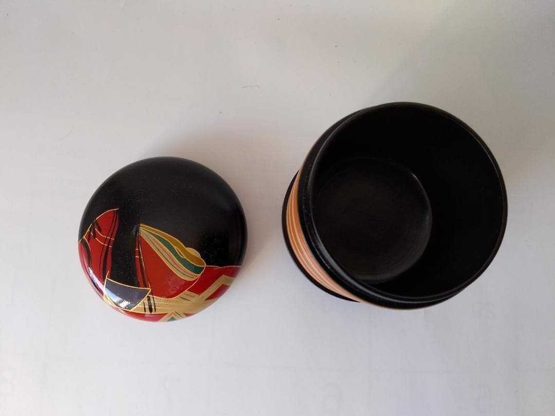 Nakamura Muneyoshi Kasen Shellshaped Tea Set w/Box & Cloth Tea Utensils UNUSED