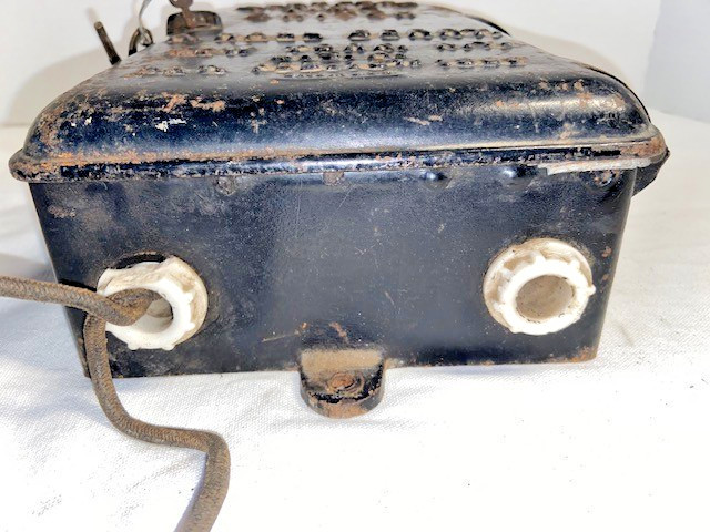 Antique 1909 HARTFORD TIME SWITCH Cast Iron Casket Case A. HALL BERRY W/KEYS USA