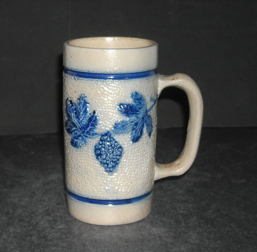 Narrow Blue & Grey Whites Utica Grape/Vintage Mug Stoneware Pottery NY Flemish