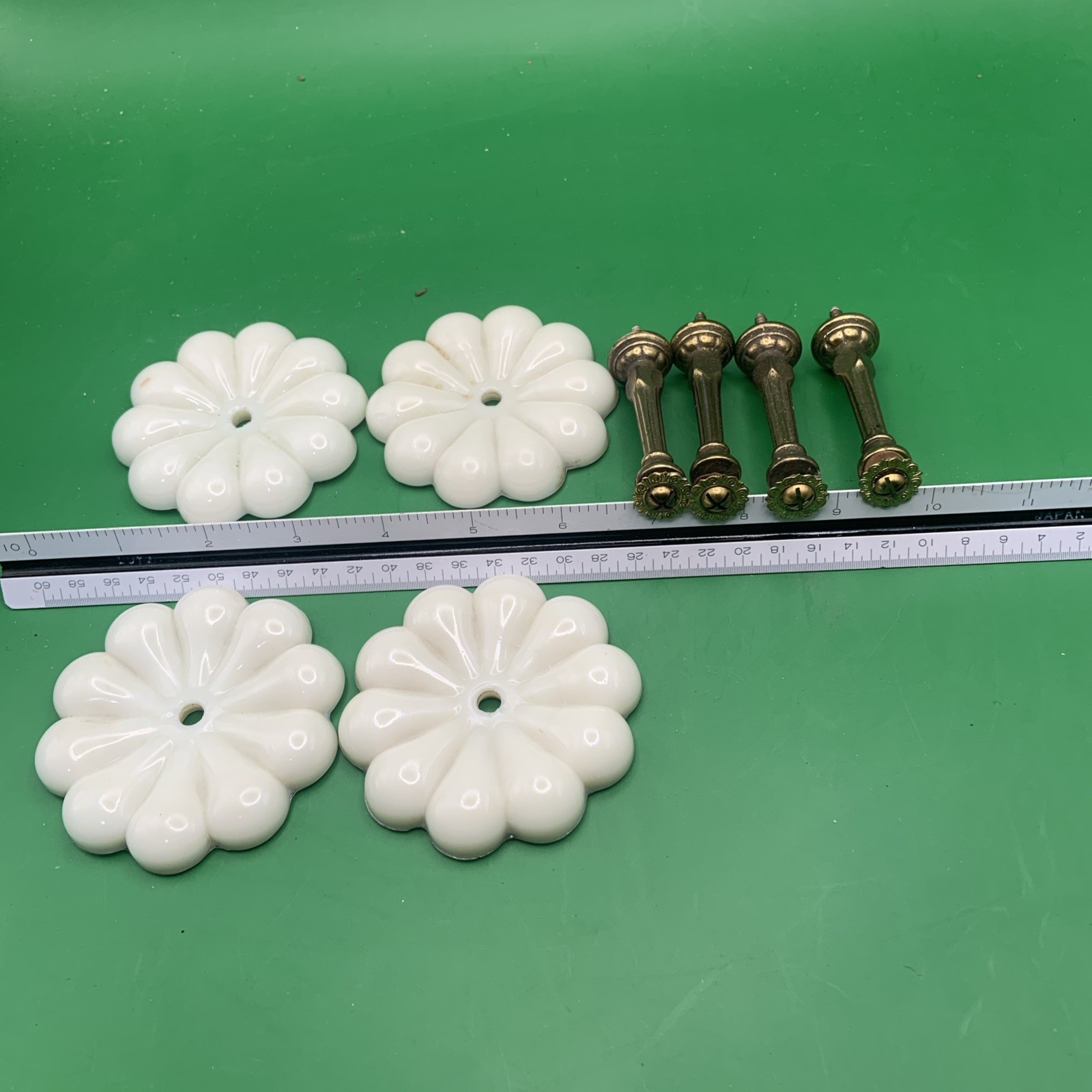 Vintage Rosette Curtain Tie Backs Opalescent Pressed Glass Set Of Four 3”