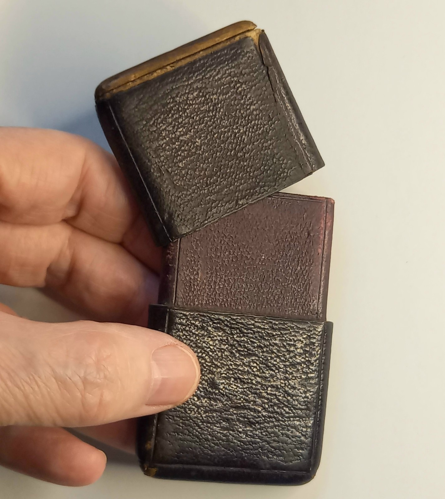 Victorian Leather Calling Card Visiting Card Case. 12