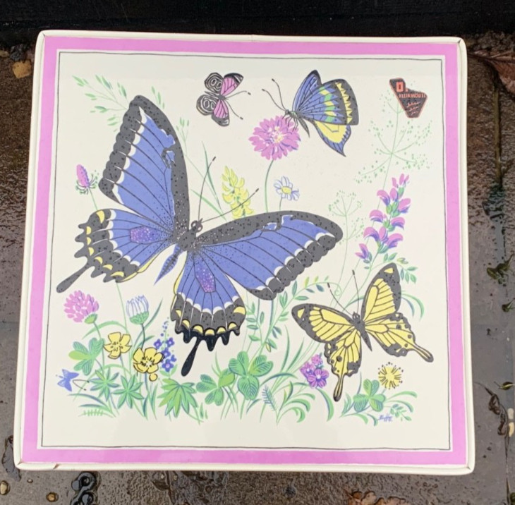 Vintage small side table 50s 60s Kleinmobel tile top butterflies rockabilly
