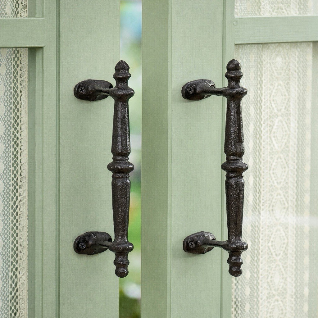 2 Heavy Duty Cast Iron Antique Style Barn Door Handles Shed Barn Pulls VTG