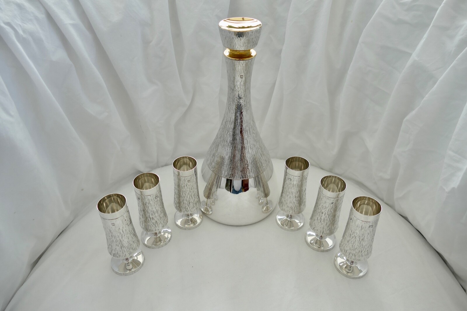 RARE QE II HM STERLING SILVER 7 PIECE TEXTURED BARK LIQUEUR SET by C J Vander