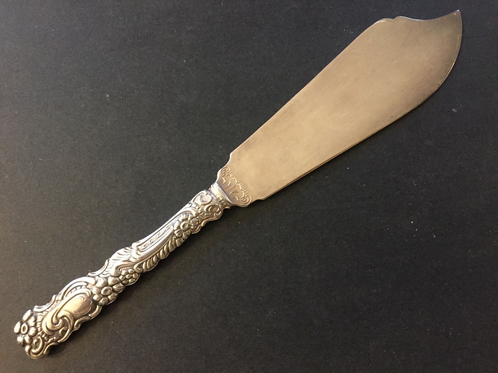 Vintage A B Nils Johan Sweden Ornate Silverplate 9″ Fish Knife Solid Blade