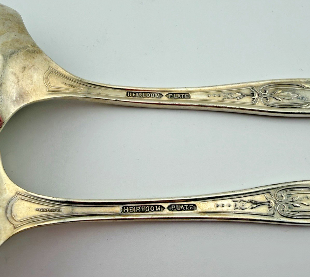Oneida Heirloom Adelphi Silverplate Serving Spoon & Fork