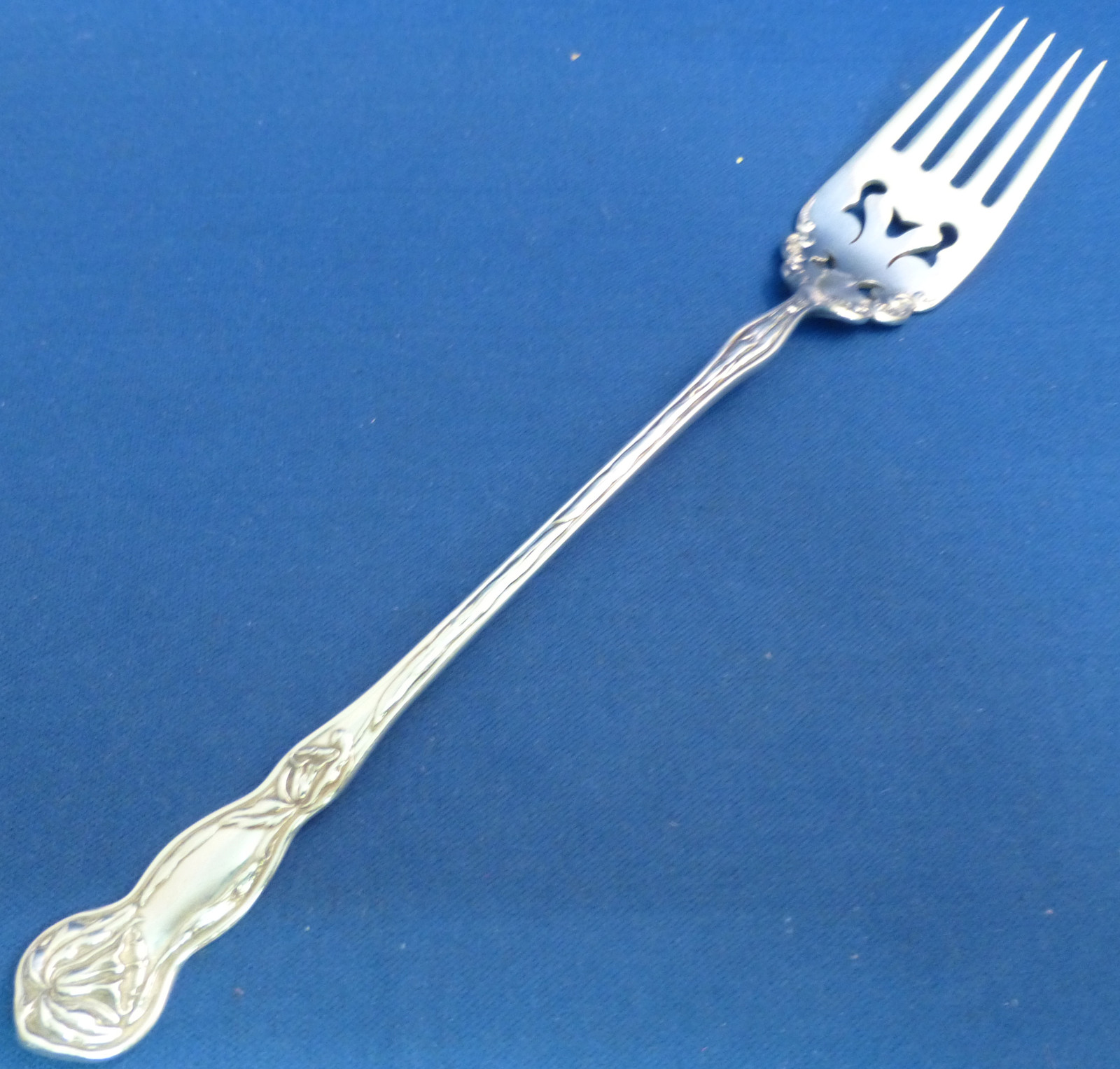 ORCHID-SIMEON L. & GEORGE H. ROGERS SILVERPLATE CAKE SERVING FORK