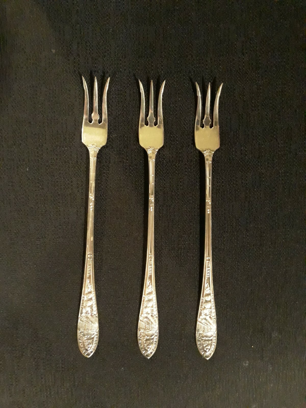 ARTHUR A. EVERTS CO 17th ANNIV COMMEMORATIVE PICKLE FORK SILVER on NICKEL