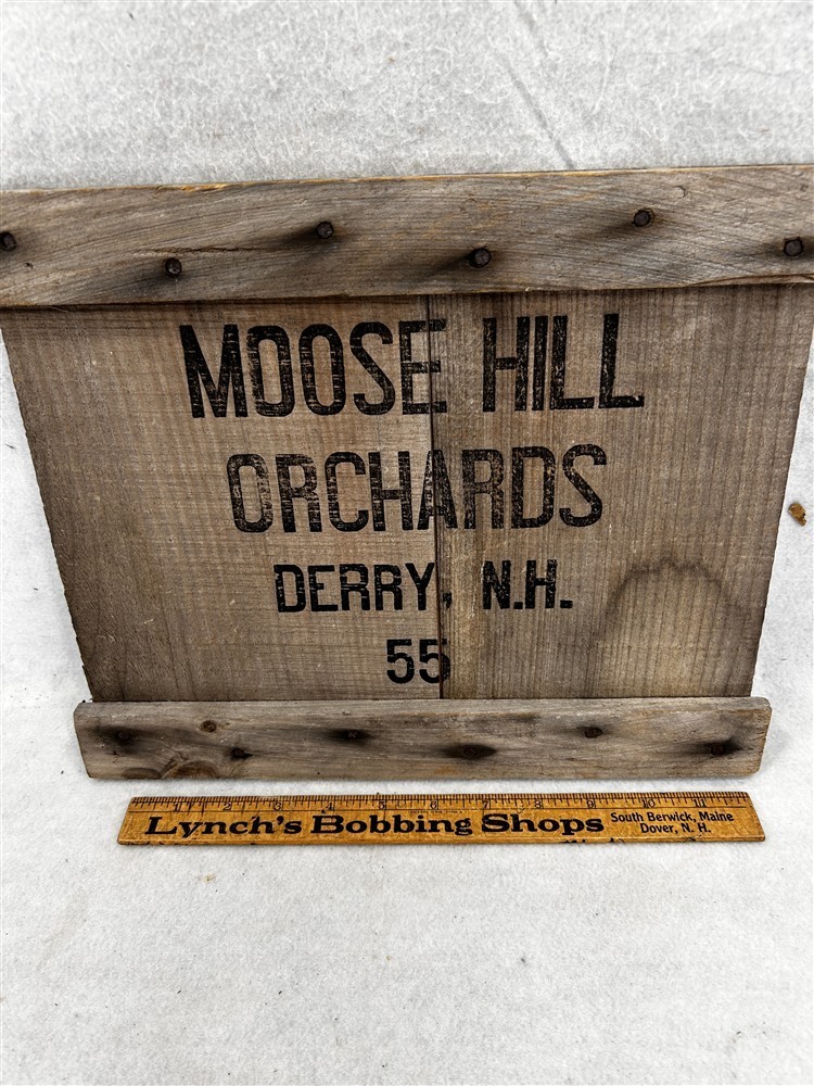 antique wooden sign box end advertising Moose Hill Orchards 13×11 original