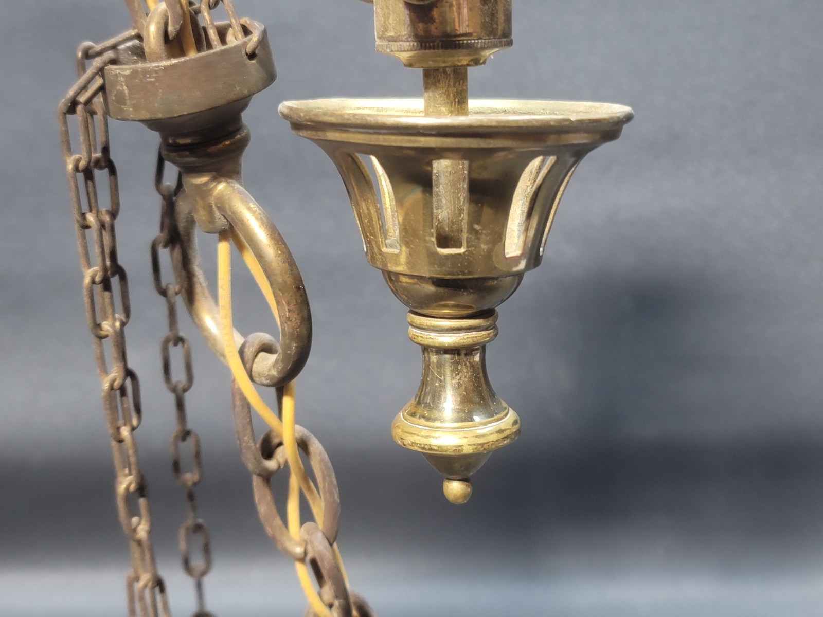 Antique Large Brass Ceiling 3 Arm Light Chandelier Hanging Fixture 40″ Chain