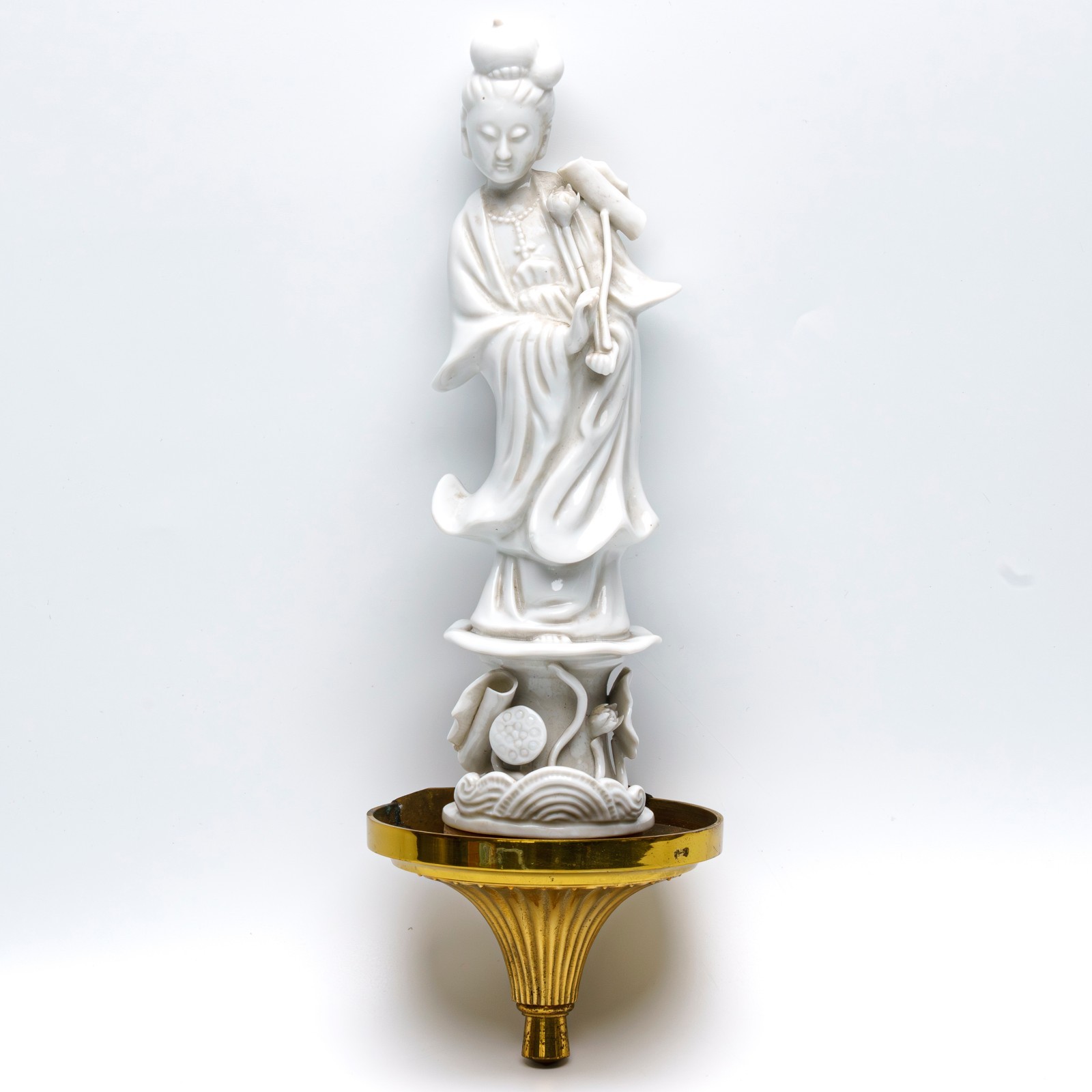Chinese Figurine Blanc de Chine Dehua Guanyin French Mount Ormolu Brass 20C