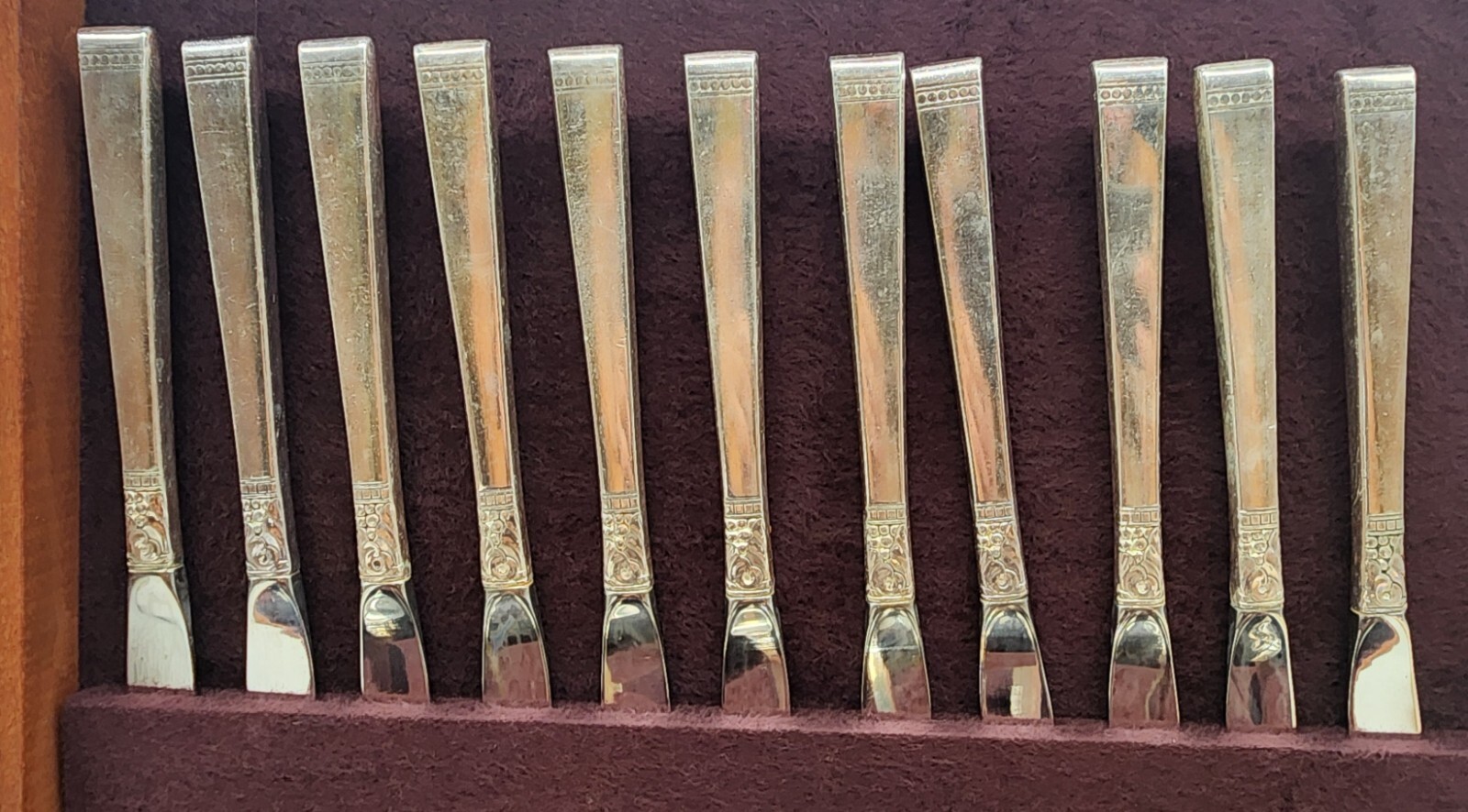 56 Pc 6 Place Settings Forever Community Plate Silverware
