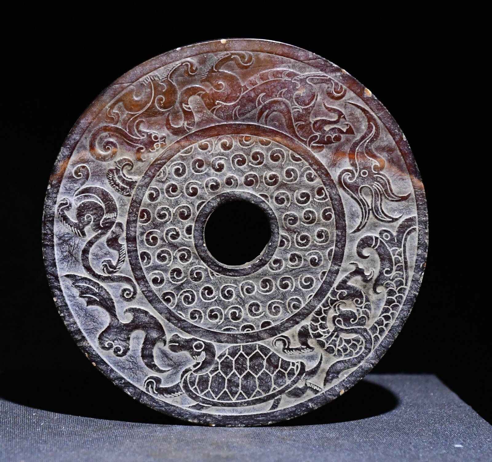 9CM Old Han Dynasty Natural Hetian Jade Carved Beast Animal Pattern Yubi Jade-bi