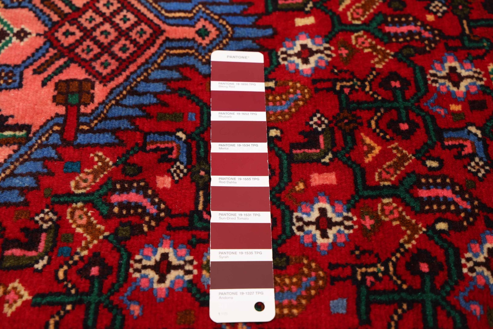 Vintage Hand-knotted Runner Rug 2’10” x 9’5″ Traditional Oriental Wool Carpet