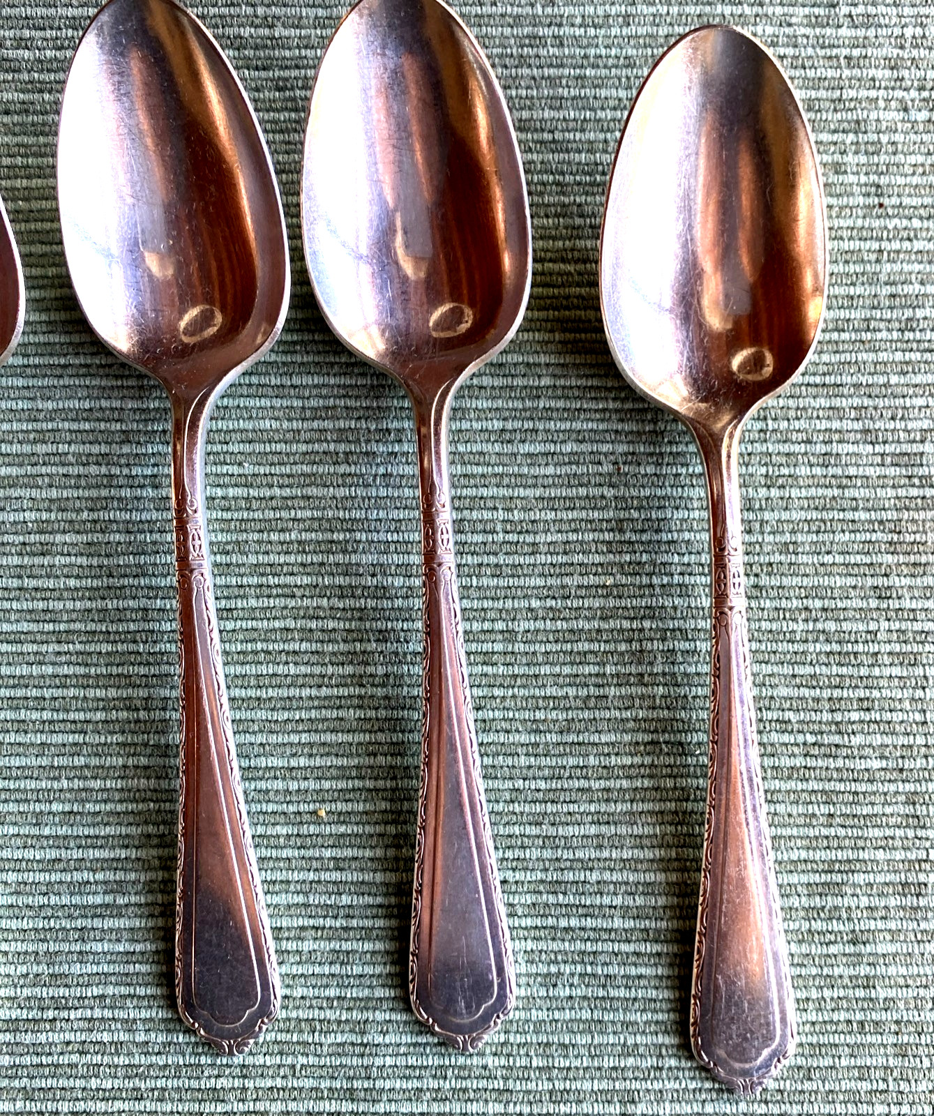25 Cromwell Silverplate 6″ Teaspoons – Ditch the plastic and disposables!