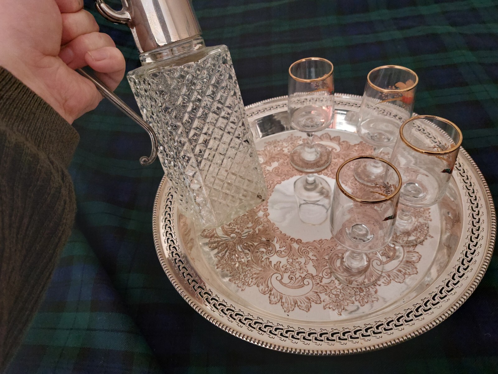 Heavy Antique 31cm Silverplate in copper Serving Tray