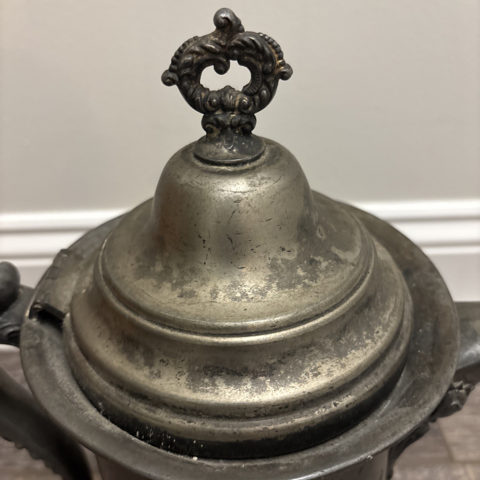 Vtg Made In USA Sheffield Plate Silver 1016 (Pewter?) water pitcher Ornate Rose