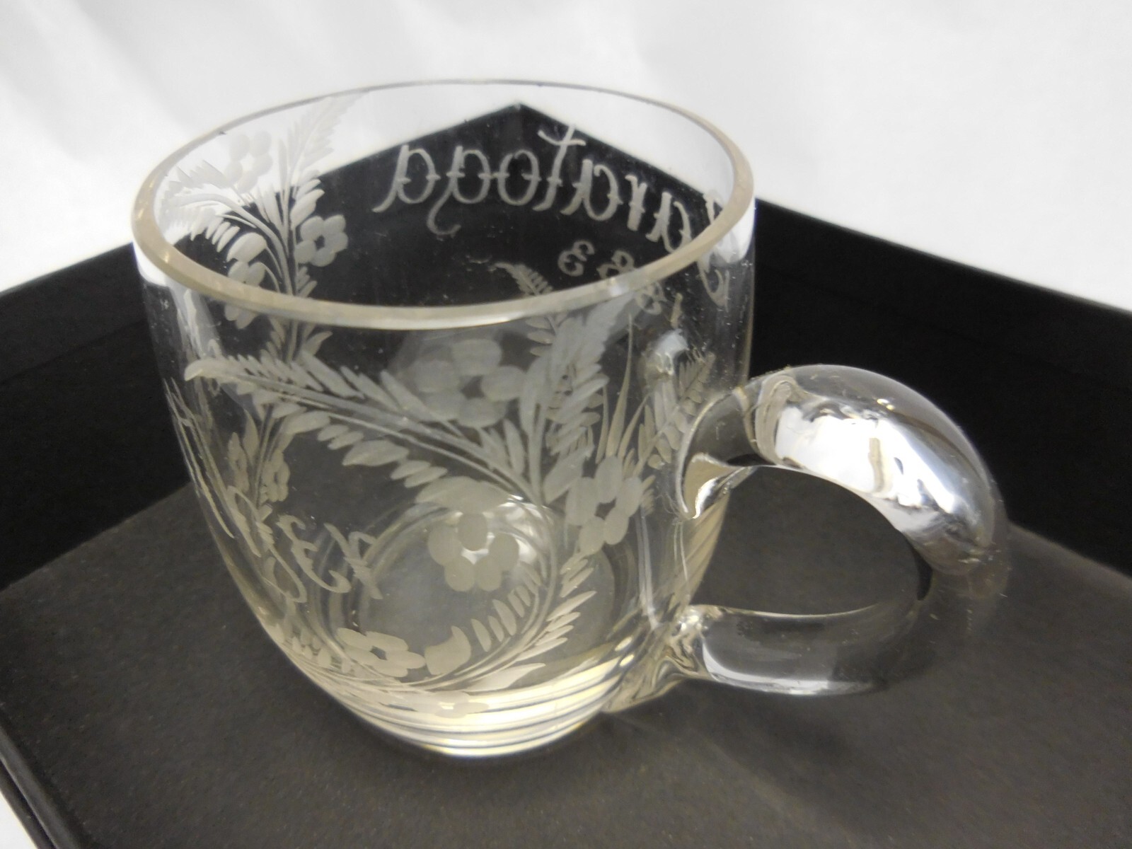 FLORAL ETCHED BLOWN GLASS SARATOGA 1883 MOTHER CUP WITH HANDLE