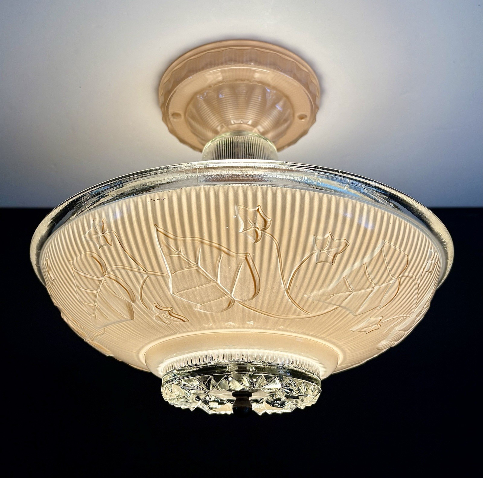 Antique Original 1930s 1940s Art Deco Ivy Leaf Glass Ceiling Light Fixture Peach