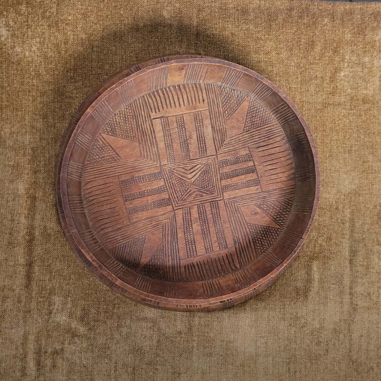 Old traditional rare Gurage serving Platter Bowl from Ethiopia, Africa