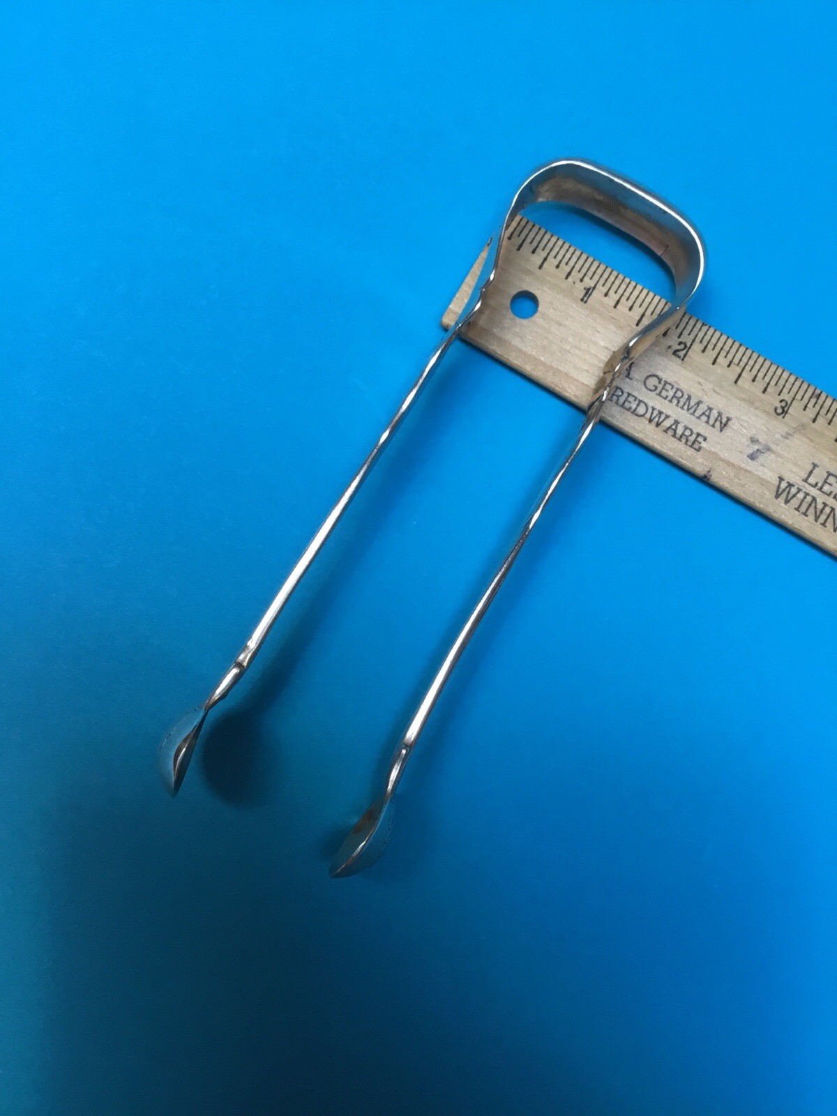 SILVER – SUGAR TONGS – AMERICAN COIN – HARVEY LEWIS – 1783-1835 – PHILA, PA.