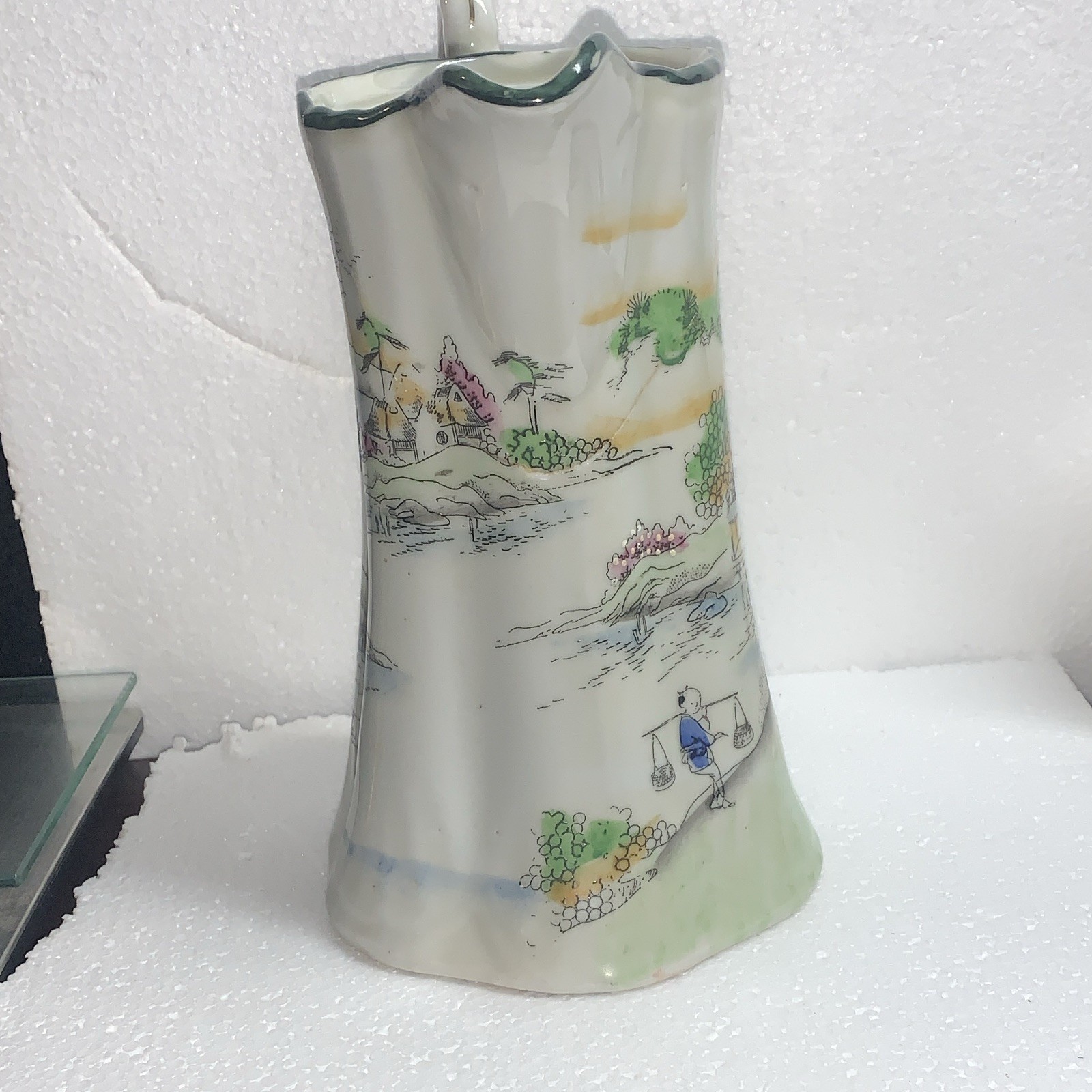 Vintage Japanese Geisha Girl Porcelian Chocolate Pot