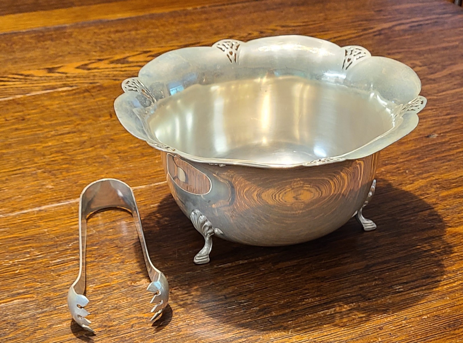 Gorgeous Rogers Silver Plated Bowl On 3 Legs 7.5″ D, 3.5″ Tall #427 + Ice Tongs