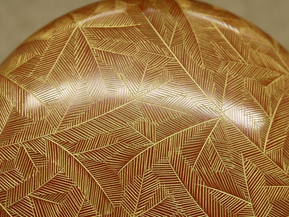 Japan WAJIMA Lacquer Wooden Natsume Adorned w/ Strength & Renewal in Chinkin D23