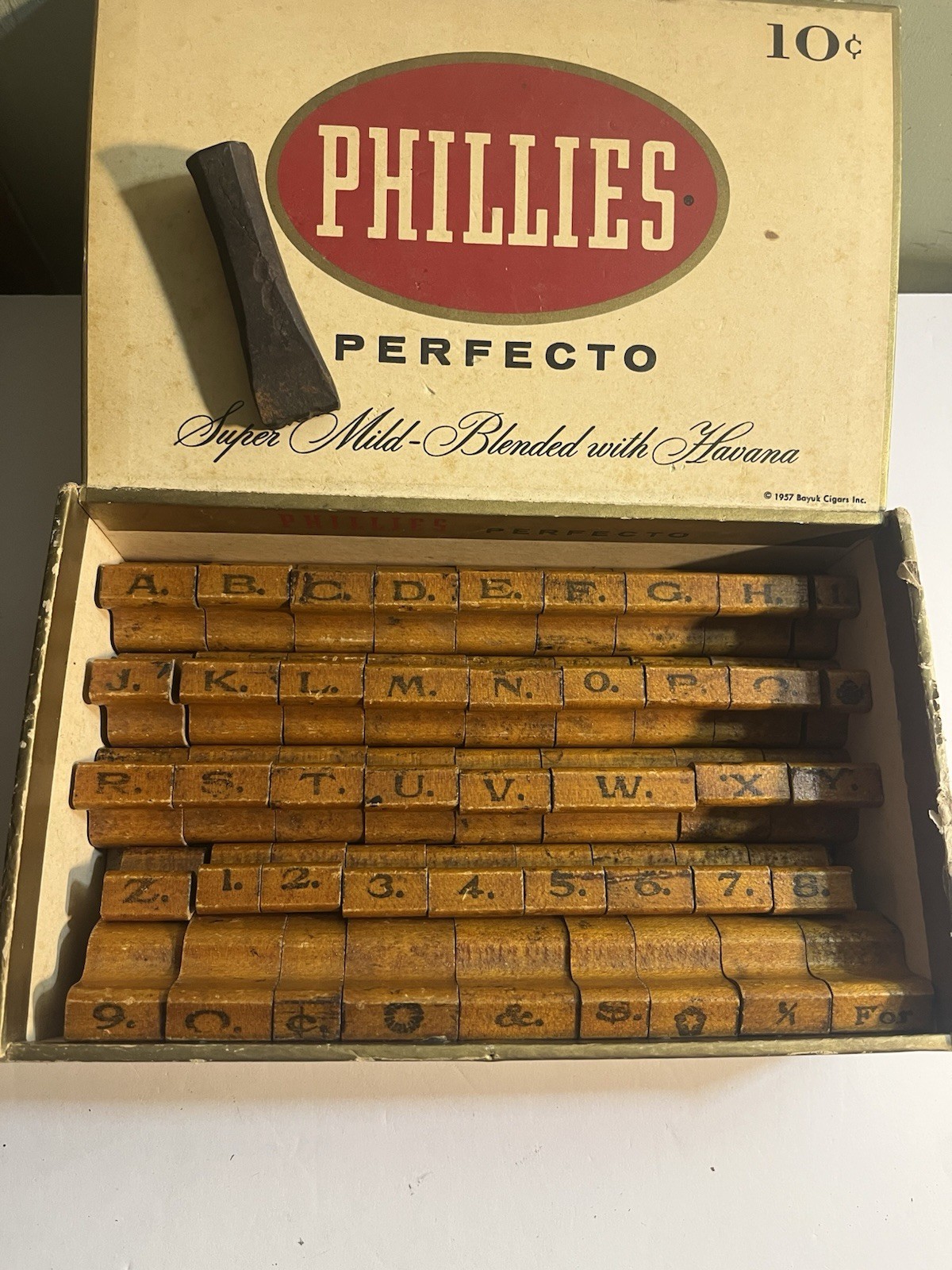 Wonderful Set c 1900 Alphabet-Numbers-Extra Signs Individual Wood Stamps